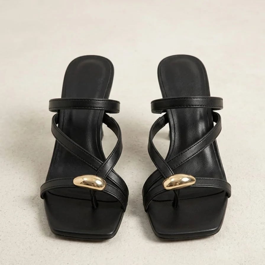 Wholesale Black Flat Heeled Women's Slippers with Ring Trim - Color: Black, Color Types: Leather - Image 3 of 3